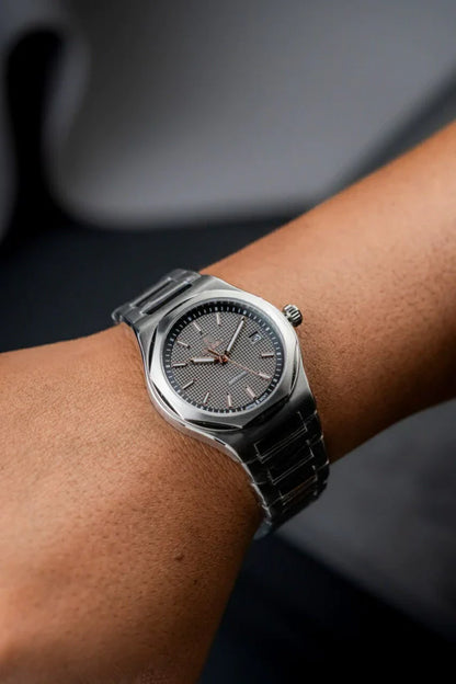 Reloj Kosmo 609-7 – Acero 316L Plateado, Esfera Gris con Detalles Rose Gold, Cristal Zafiro